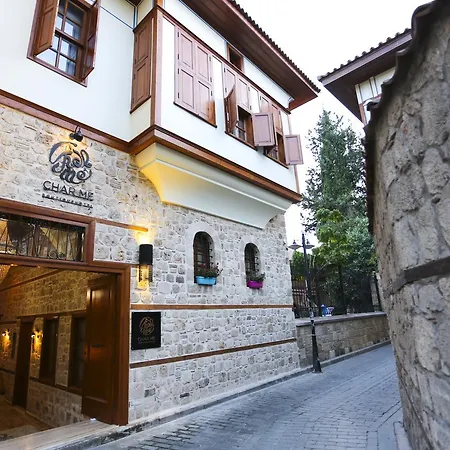Char Me Hotel