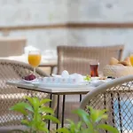查尔米酒店 酒店 4*
